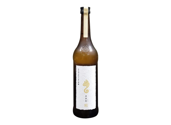 赣州日本清酒回收新政亚麻猫清酒新政酒造