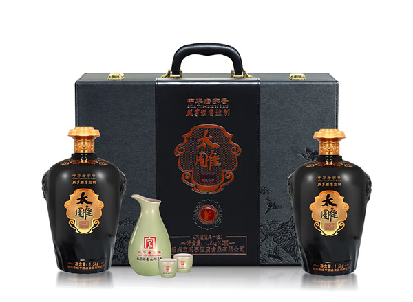 赣州咸亨酒店太雕黄酒回收太雕2007原酿礼盒1.5kg*2糯米酒半甜绍兴黄酒