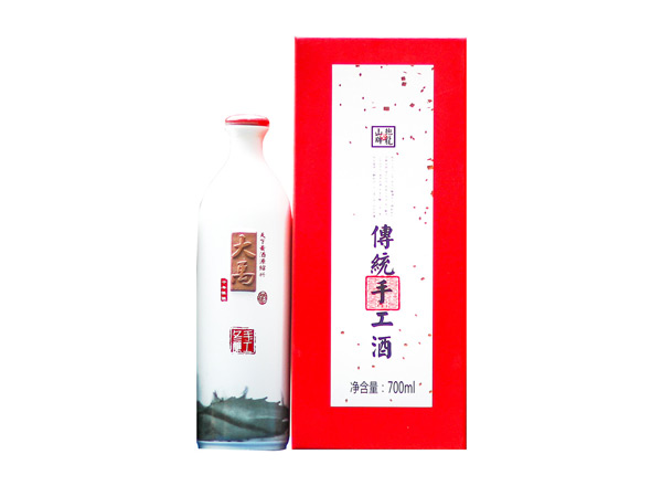 赣州抱龙山牌大禹黄酒回收大禹二十年陈酿手工冬酿20年传统手工酒